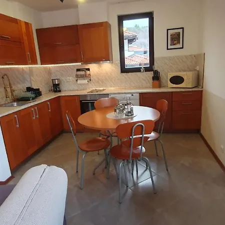 Апартаменты Bay View Nina 12c *